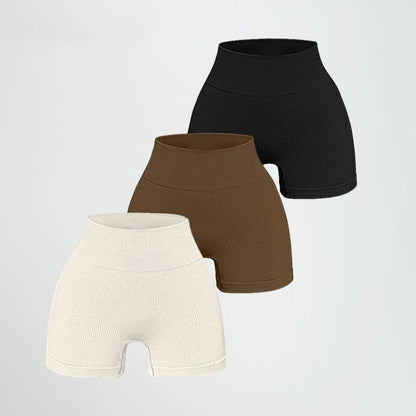 Nahtlose Sportshorts für Damen, schmal geschnitten und bequem mit Kompression 